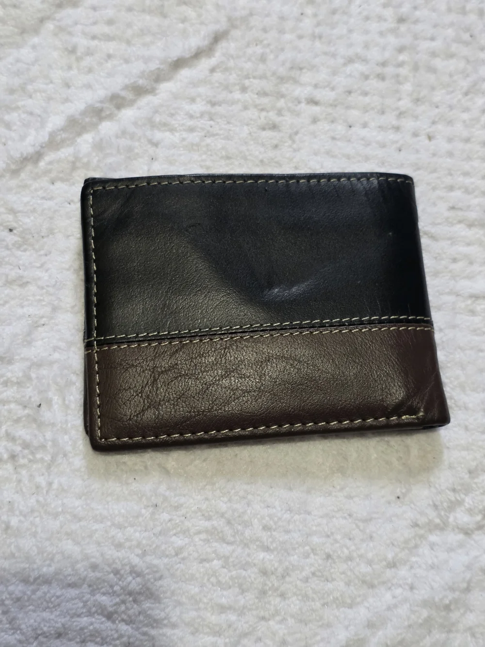 Timberland Two-Tone Brown and Black Leather Bi-Fold Wallet